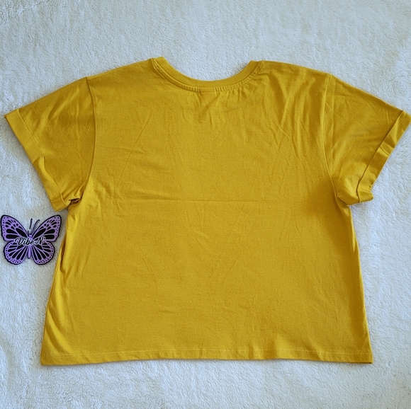 Vibe N' "Happiness Comes In Waves"🌊 Graphic Tee - NWT - Picture 2 of 10